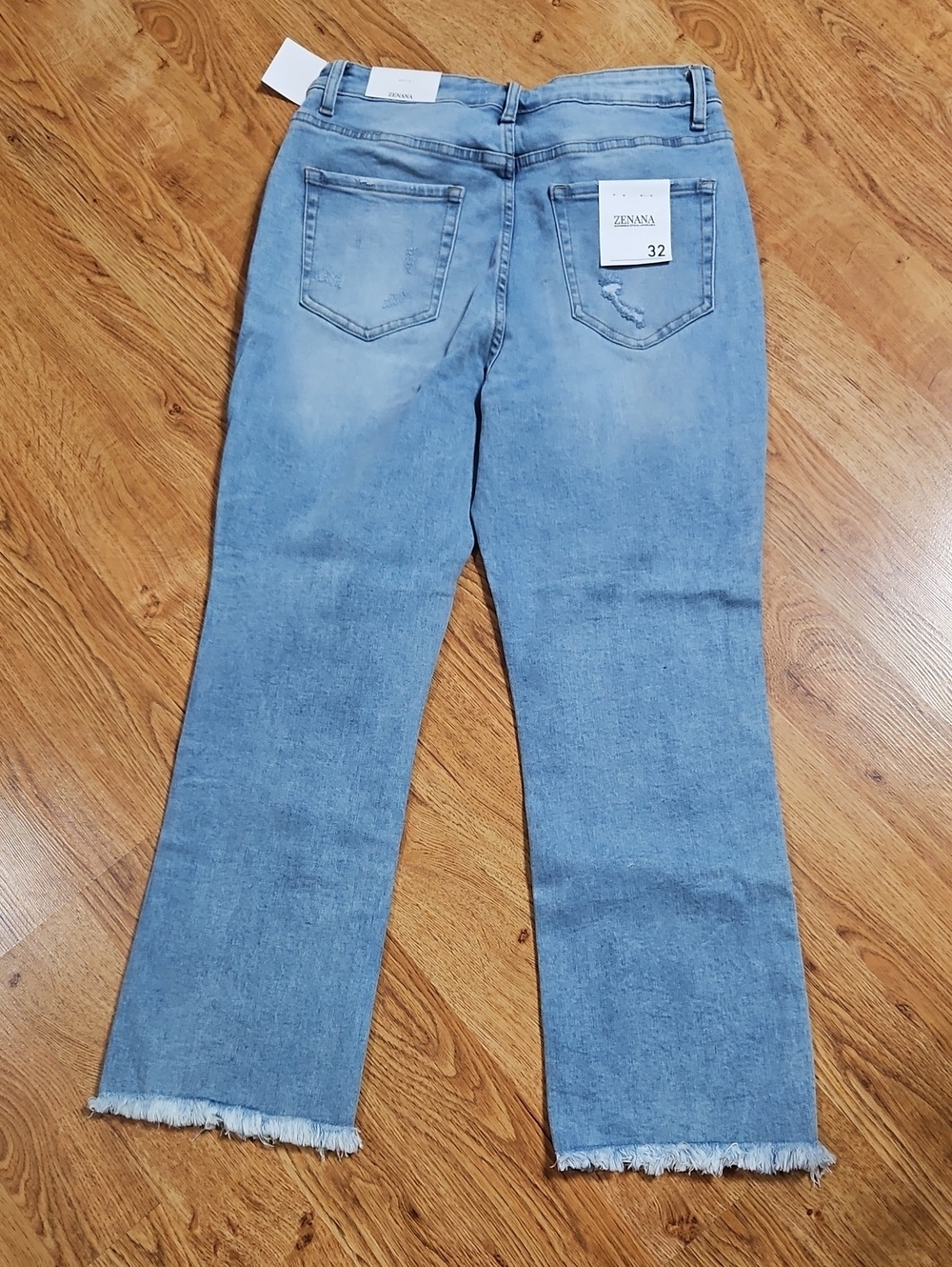 Zenana Outfitters Light Wash Flare Jeans with Frayed Hem - Picture 2 of 4